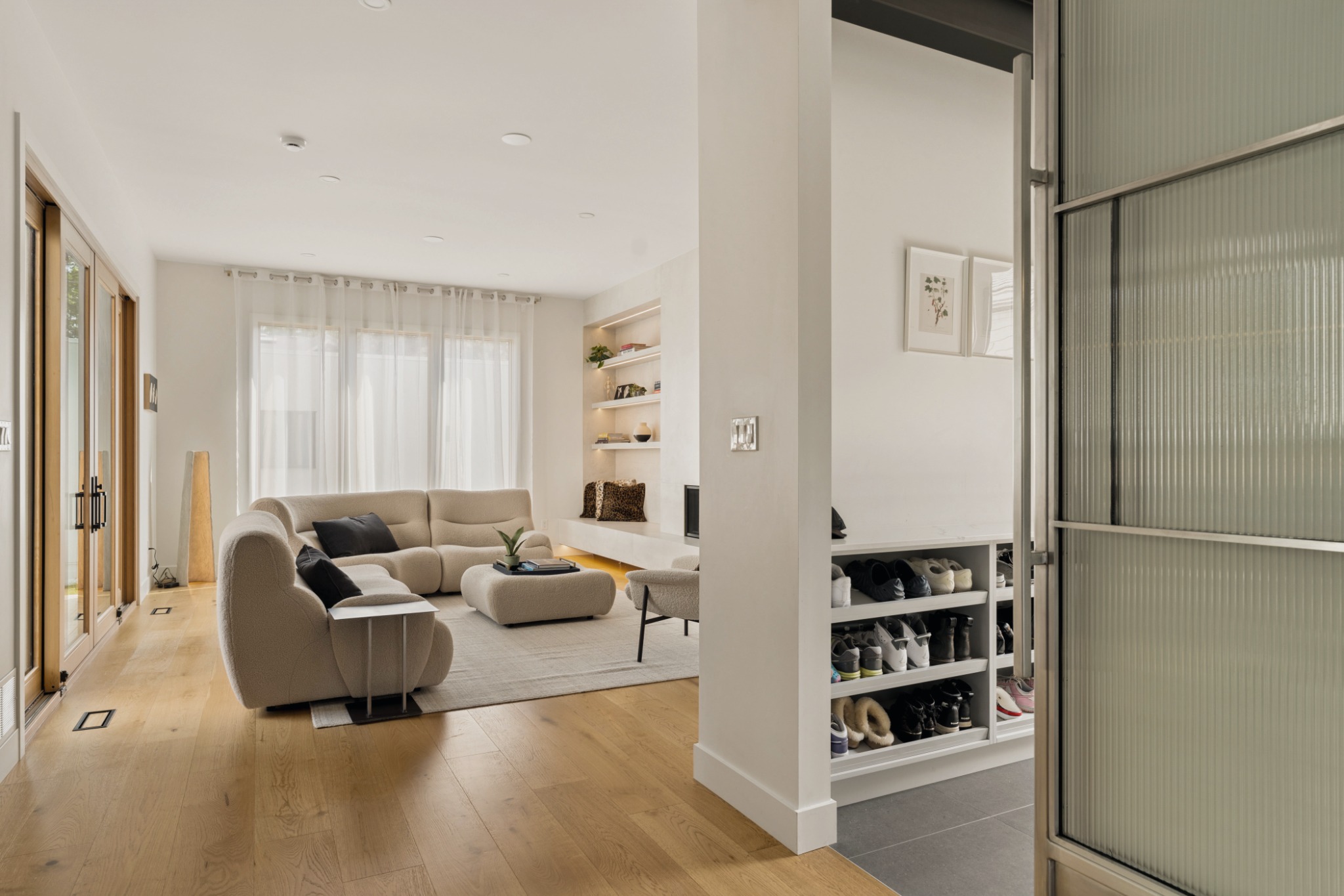 Interior living and dining space